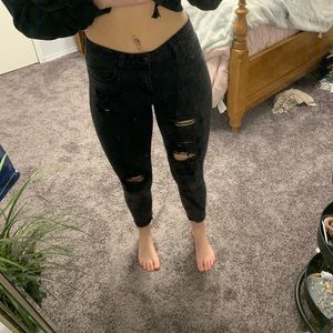 Black distressed jeans
